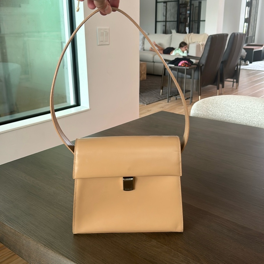 Leather Furla single strap